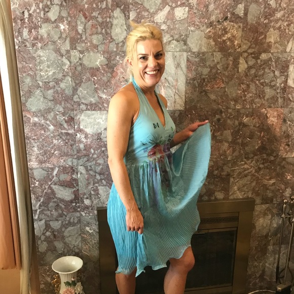 Beauty sky one day sale 💕 - Picture 3 of 8